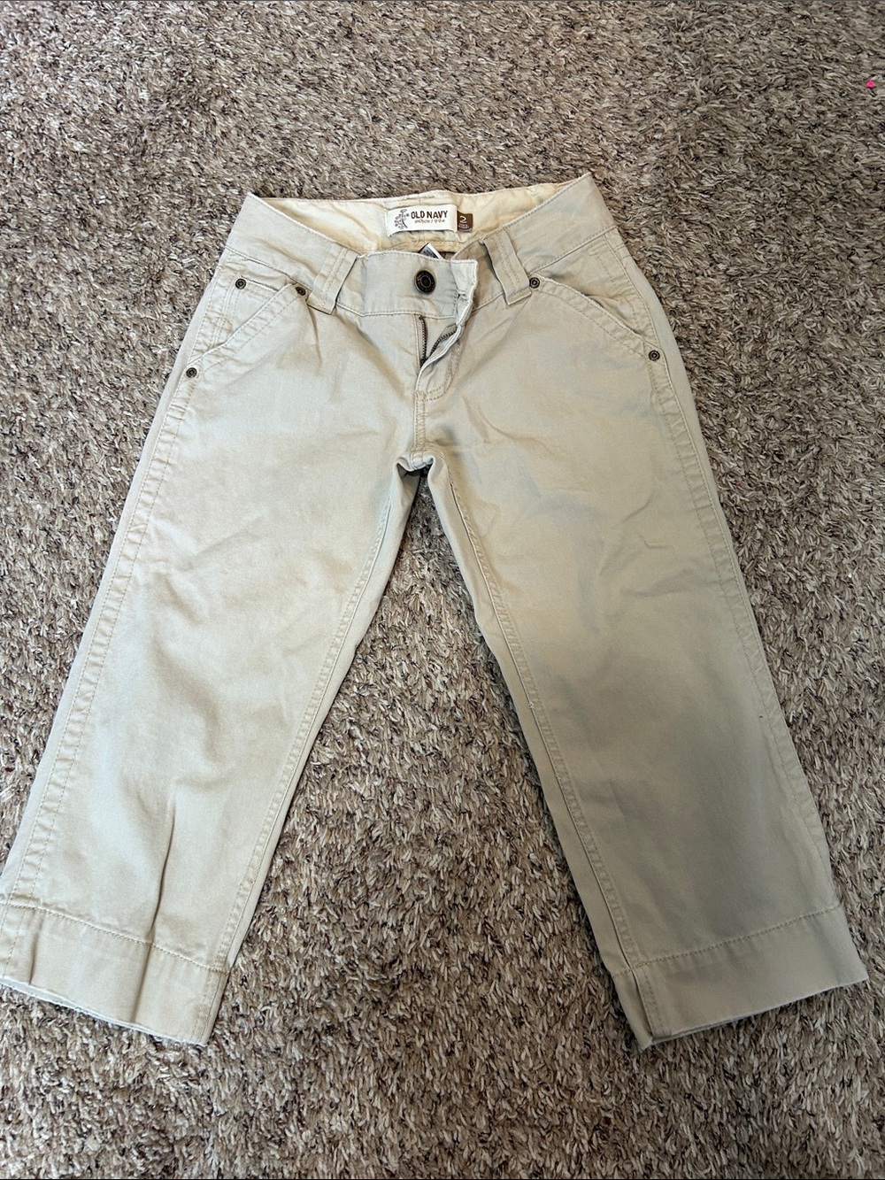 Old Navy Women’s Light Khaki Relaxed Crop